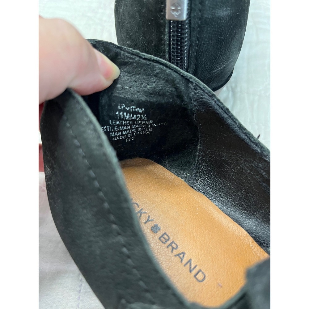 Lucky Brand Fitina Black Leather Ankle Booties V-Cut Stacked Heel Size 11 M - Picture 6 of 8